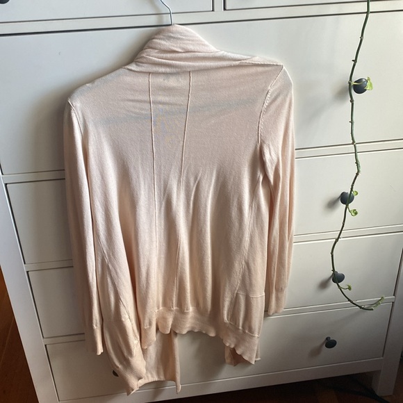 Flowy silk/cotton/cashmere blend Wilfred open front cardigan with pockets - Picture 2 of 8